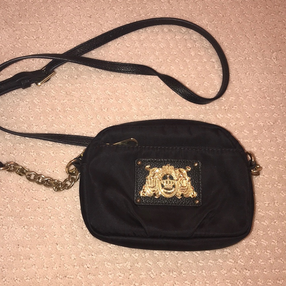 Small black crossbody
